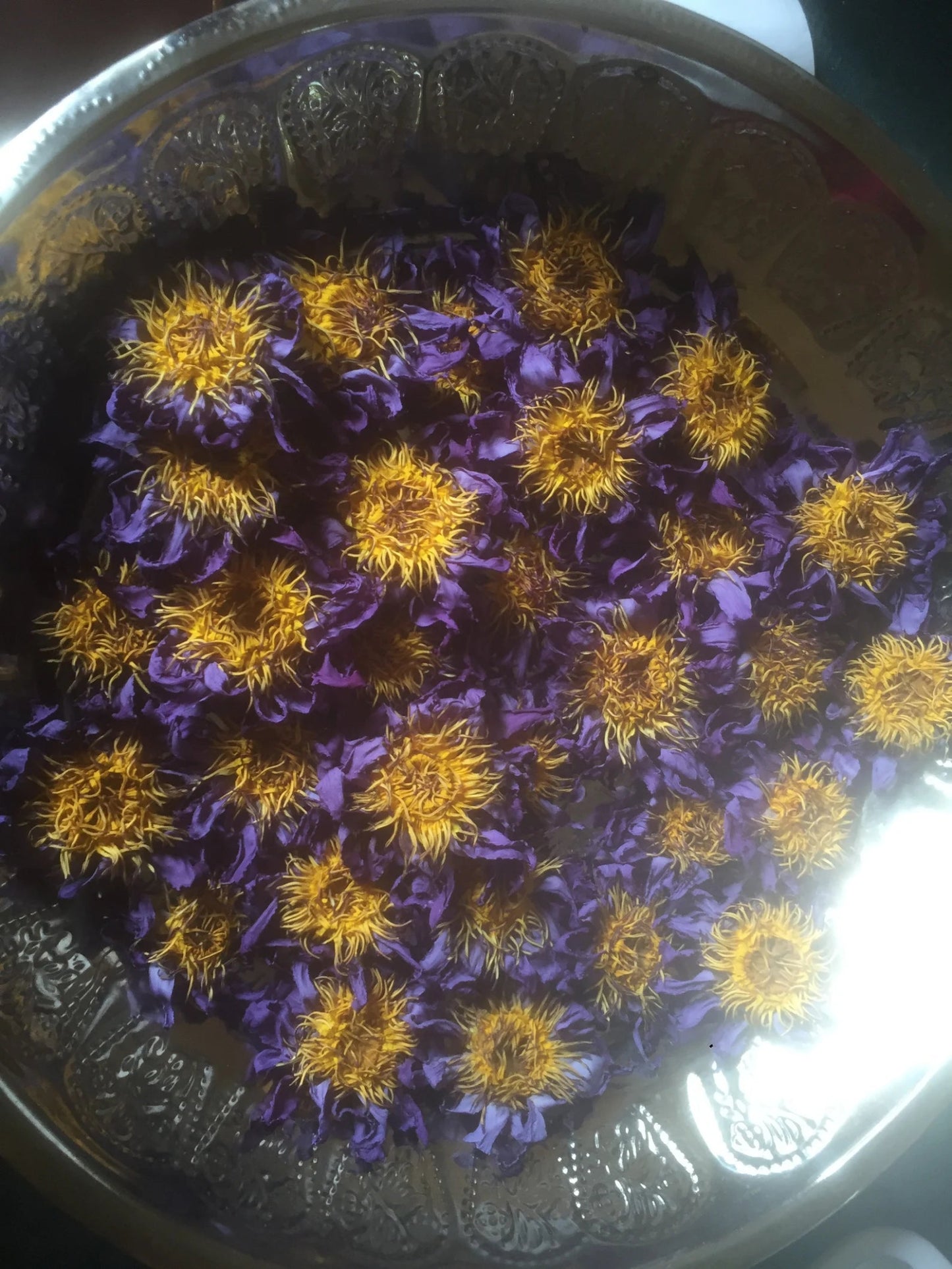 100% Organic Egyptian Blue Lotus Flowers – Whole & Crushed (Nymphaea Caerulea) - Ceylon Spice Garden