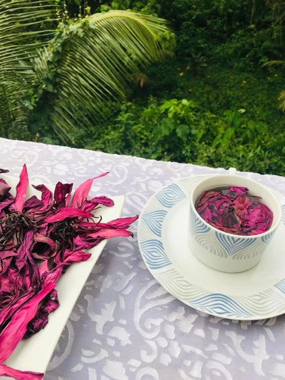 Dried Red Water Lily Flowers - Nymphaea rubra Herbal Tea